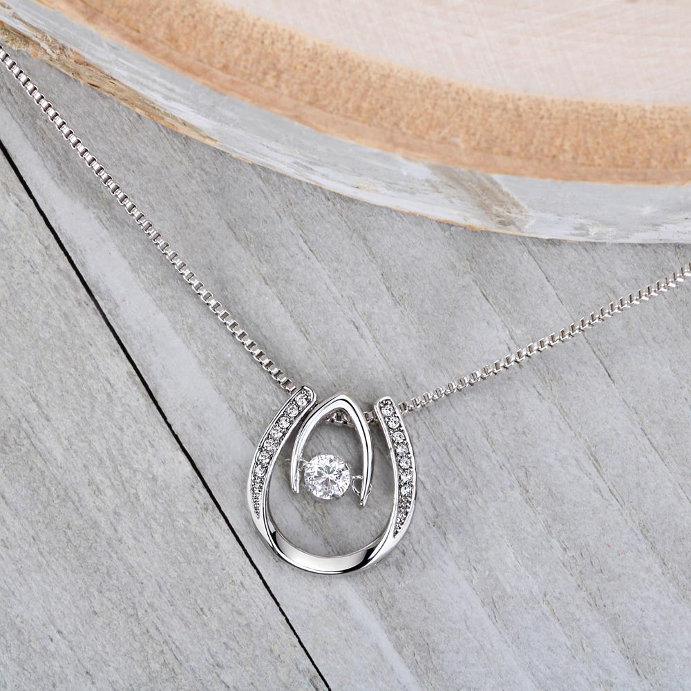 To My Lovely Daughter - Love Necklace | A Cherished Gift of Love and Appreciation