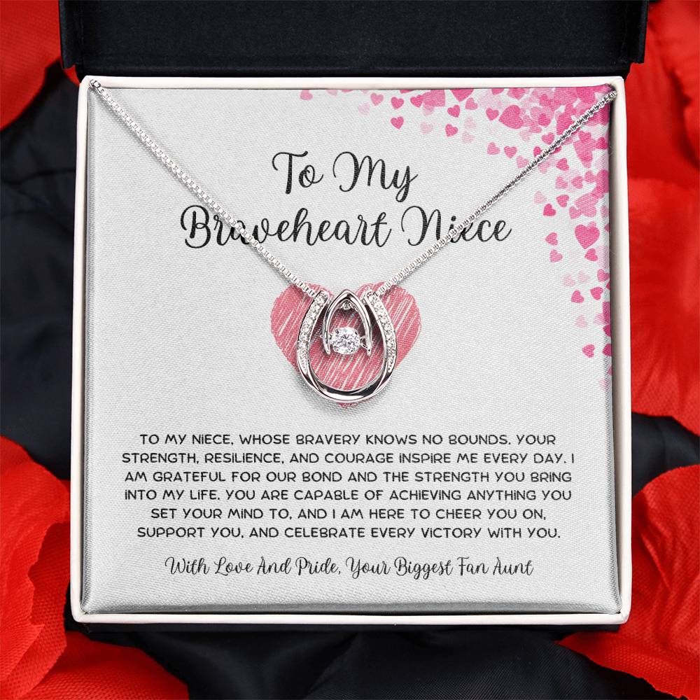 To My Braveheart Niece - From Aunt to Niece Lucky In Love Necklace - SOUVMOUR