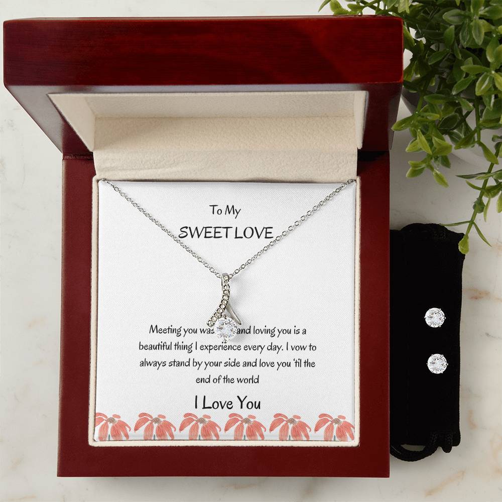 Necklace and Earring Bundle For Girlfriend | Alluring Beauty Earrings Set for Girlfriend - SOUVMOUR