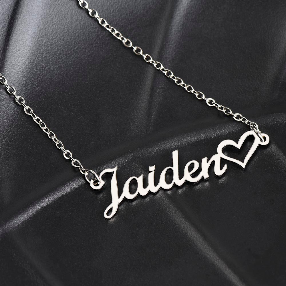 To My Dearest Mom | Personalized Custom Heart Name Necklace Keepsake