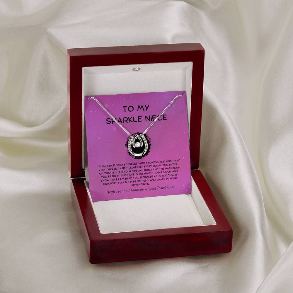 To My Sparkle Niece - From Aunt to Niece Lucky In Love Necklace - SOUVMOUR