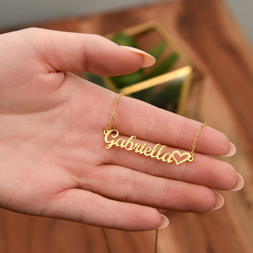 To My Little Starlet - From Aunt to Niece Name Necklace With Heart Character - SOUVMOUR