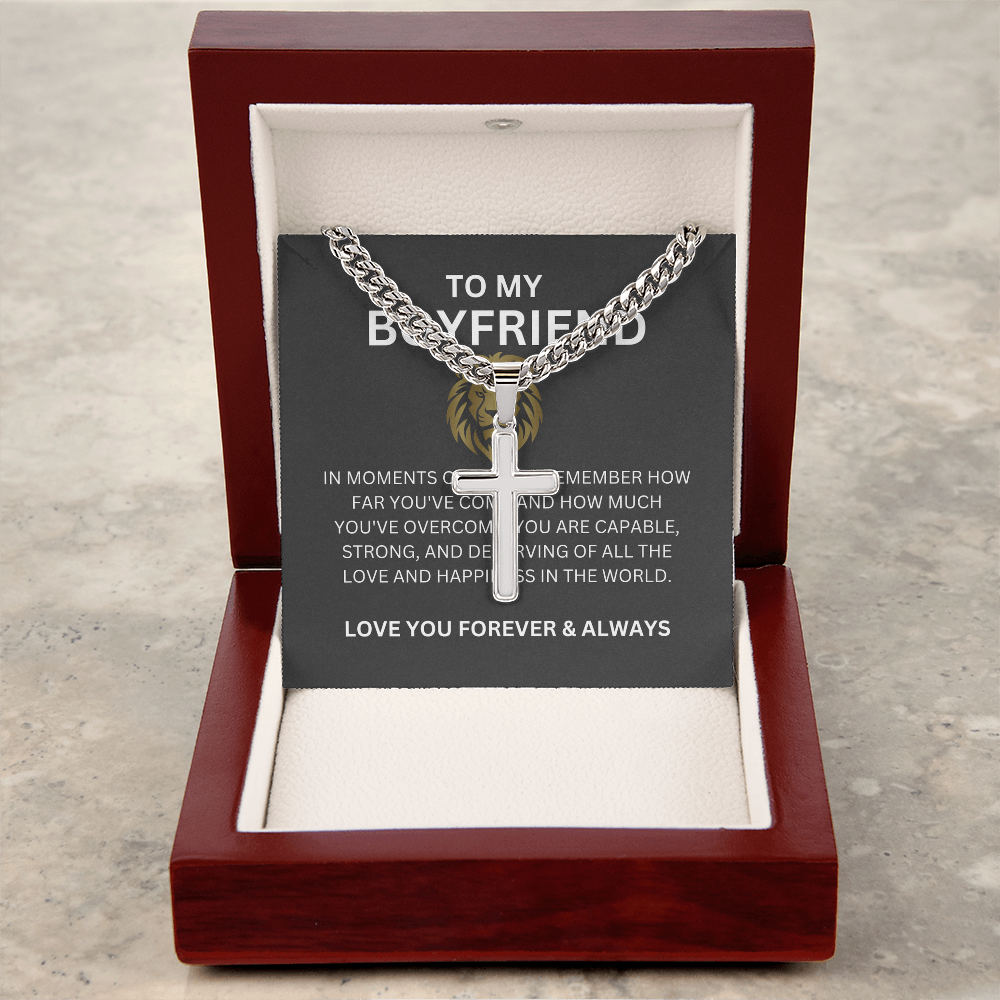 To My Special Boyfriend — Personalized Cuban Link Cross Necklace with Heartfelt Message Card